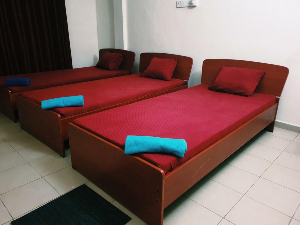 Oasis Skybeach Hostel - Negombo Extérieur photo
